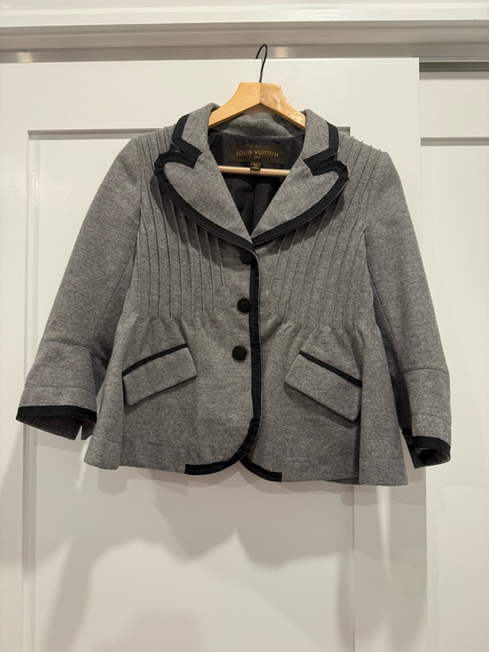 Louis Vuitton Fall 2010 Grey Blazer